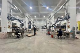 金属加工場
